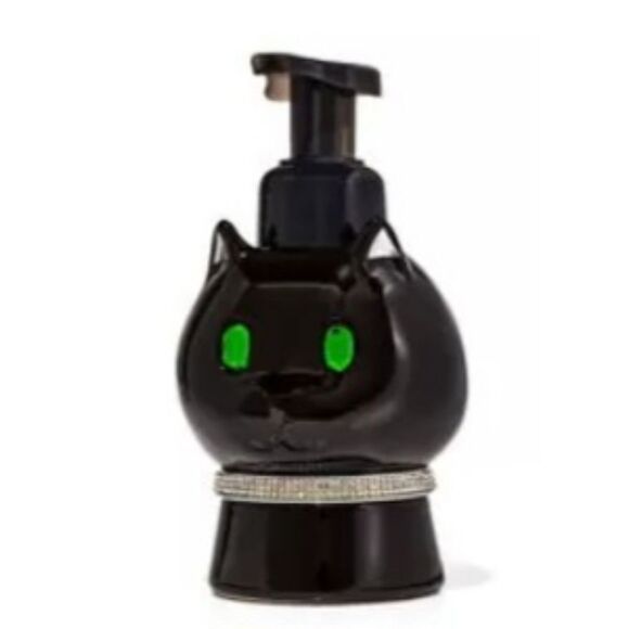 Bath Body Works BBW Black Cat Soap Dispenser Rhinestones 2024 New Out of Stock - Picture 1 of 7